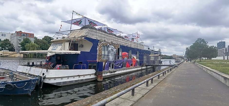 Shipotel-Berlin GmbH, Shipotel Eastern & Shipotel Western