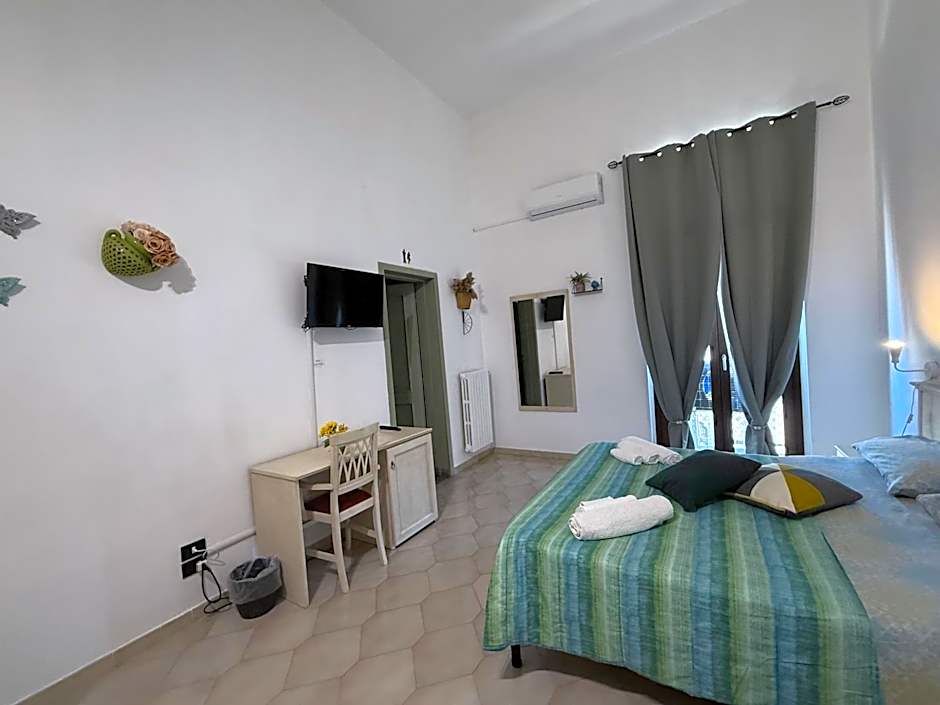 Bed and Breakfast Station