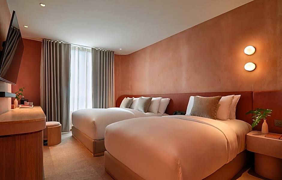 Muang Phol Hotel Bangkok Siam - Newly Renovated