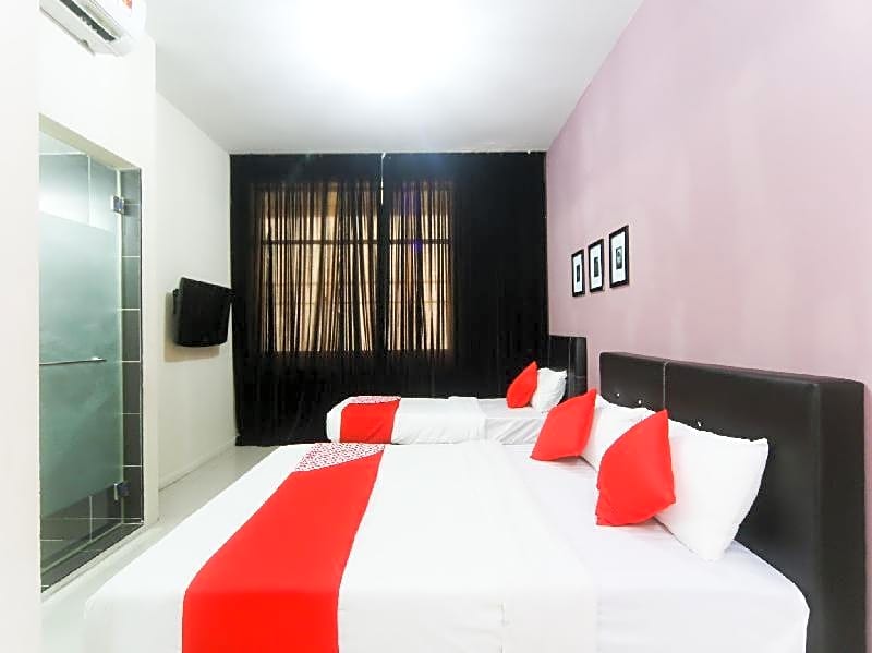 OYO 777 Epal Hotel