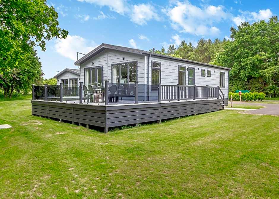 The Essex Golf And Country Club