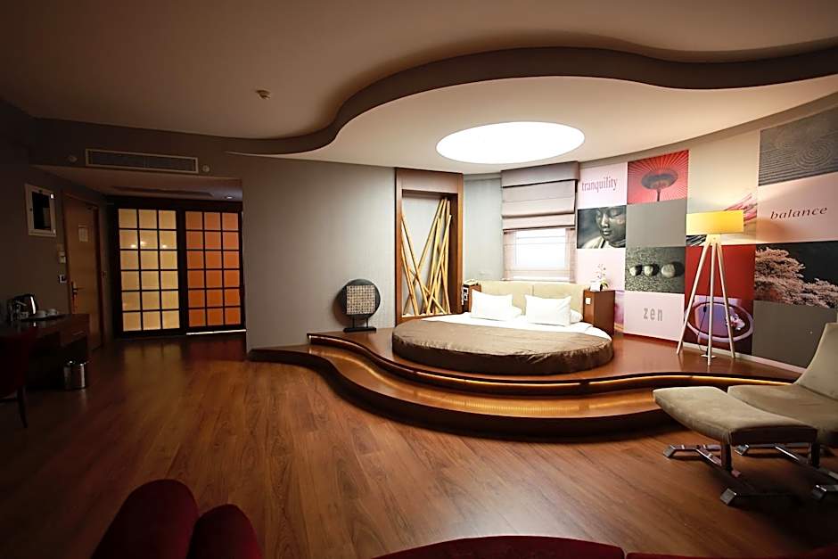 Orucoglu Oreko Hotel