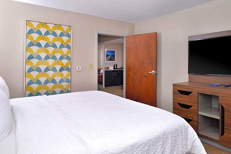 Hampton Inn By Hilton Henderson