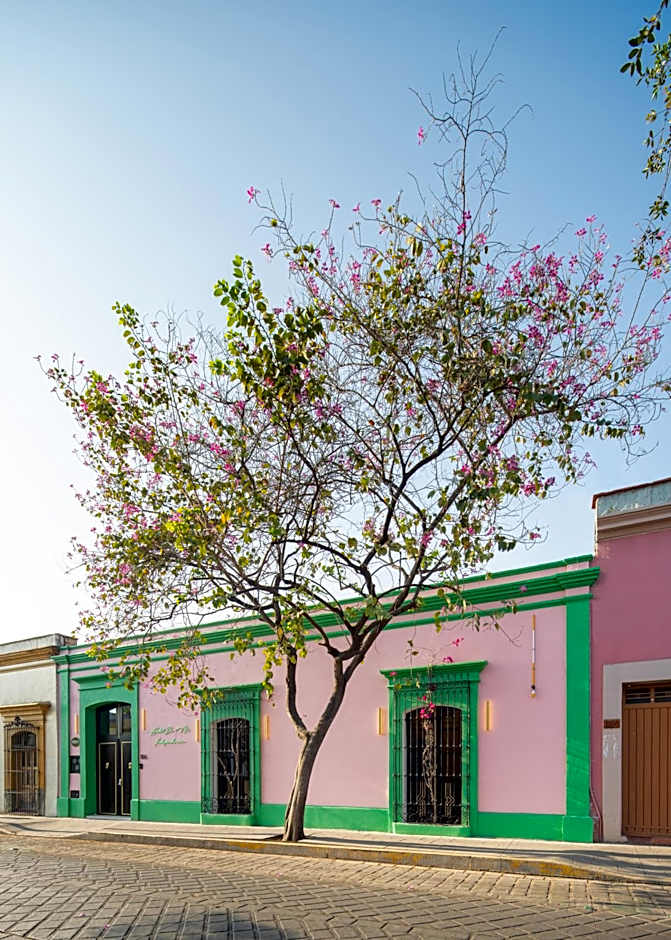 HOLT Hotel De Mi Independencia Double Queen Room