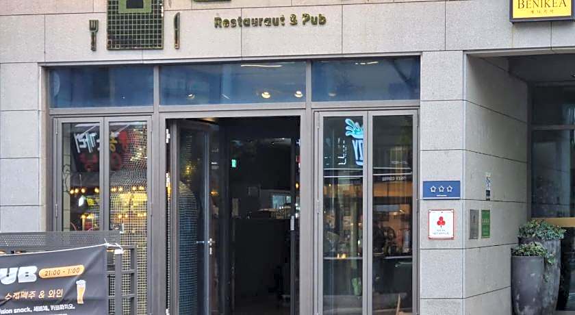 Benikea Jungmun Hotel