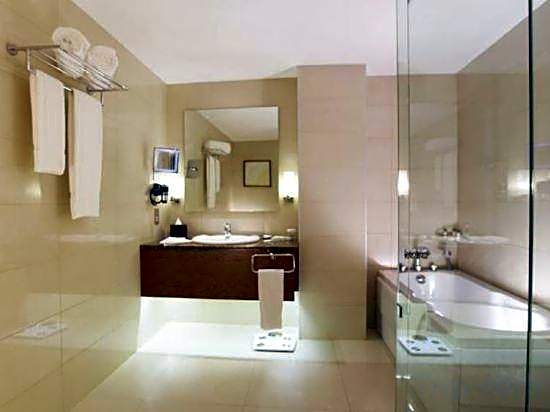 Copthorne Hotel Baranan