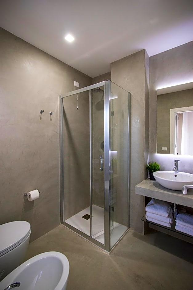Hotel Lux