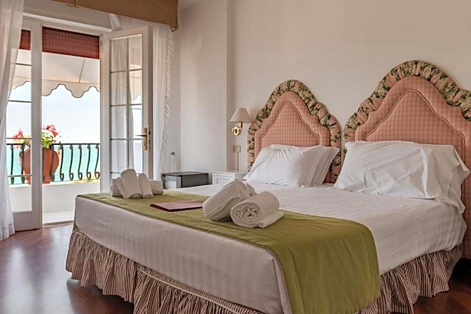 Agora Park Hotel