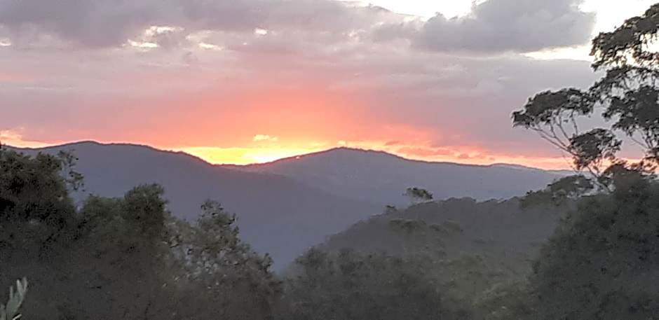 Mapleton Peaceful Provence BnB