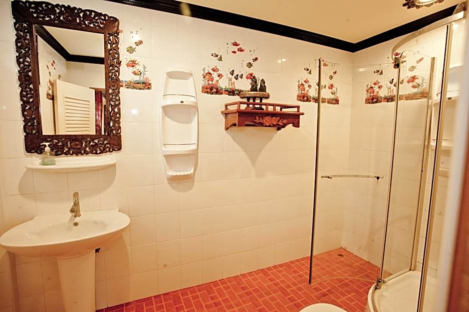 Paradise Pearl Bungalows