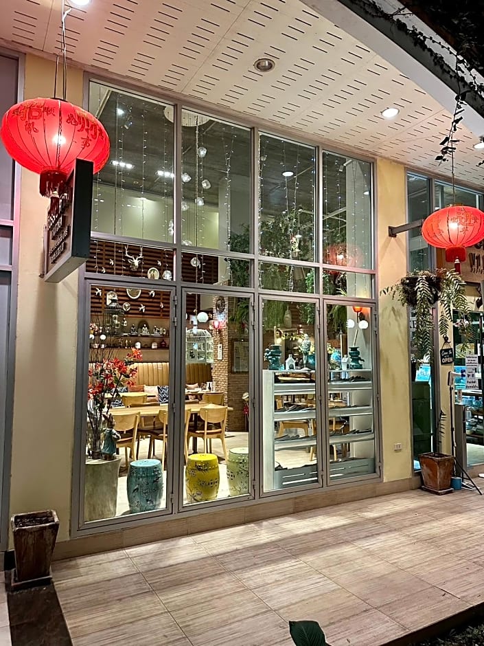 Caza V1 Serviced Apartment