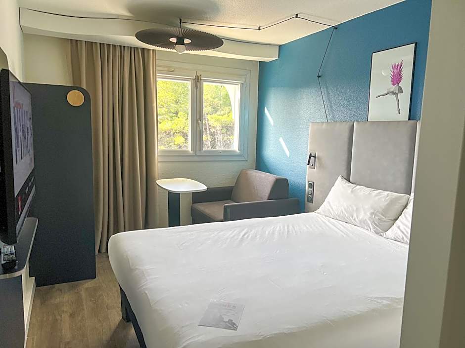 ibis Nimes Ouest