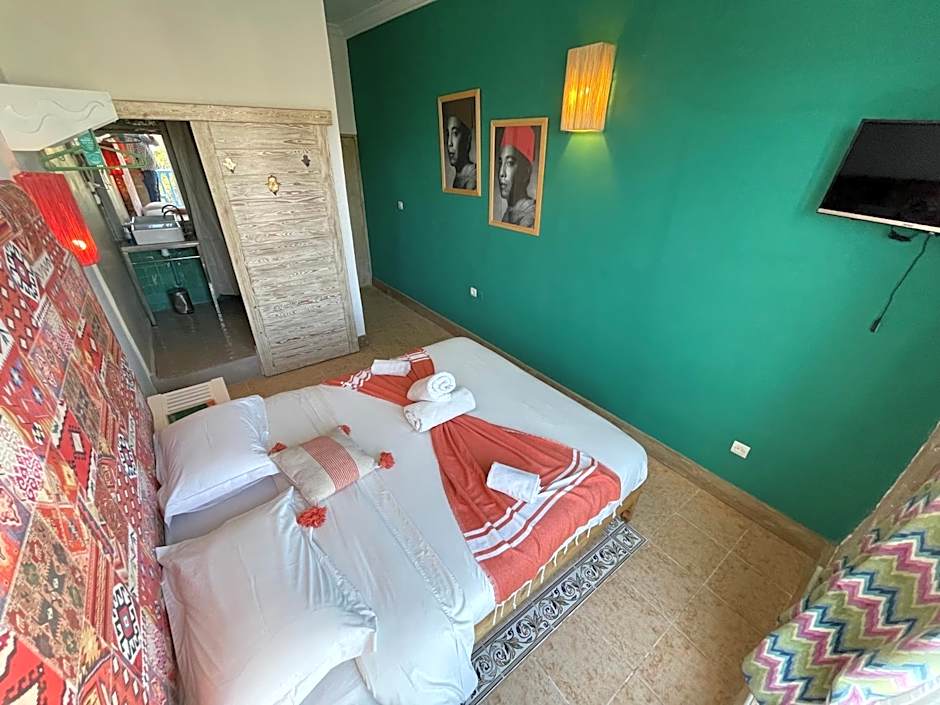 Mama Souiri Hotel