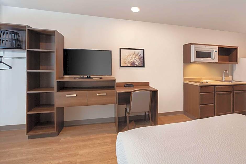 Wood Spring Suites Washington DC East Arena Drive