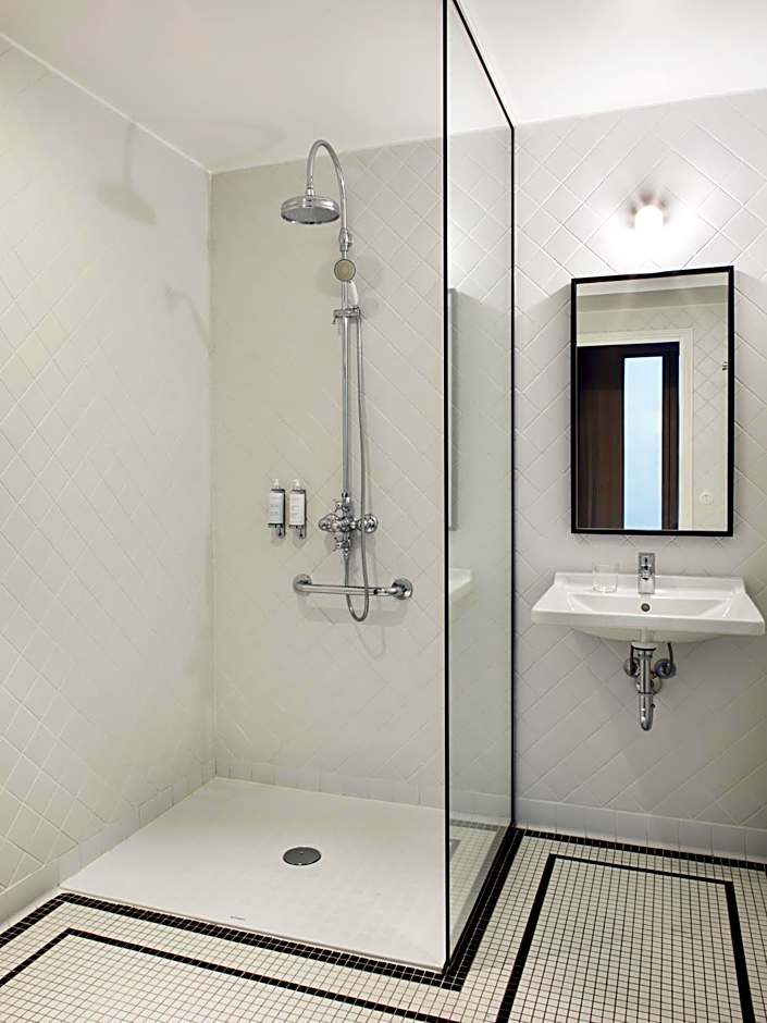 Hotel Rendez-Vous Batignolles