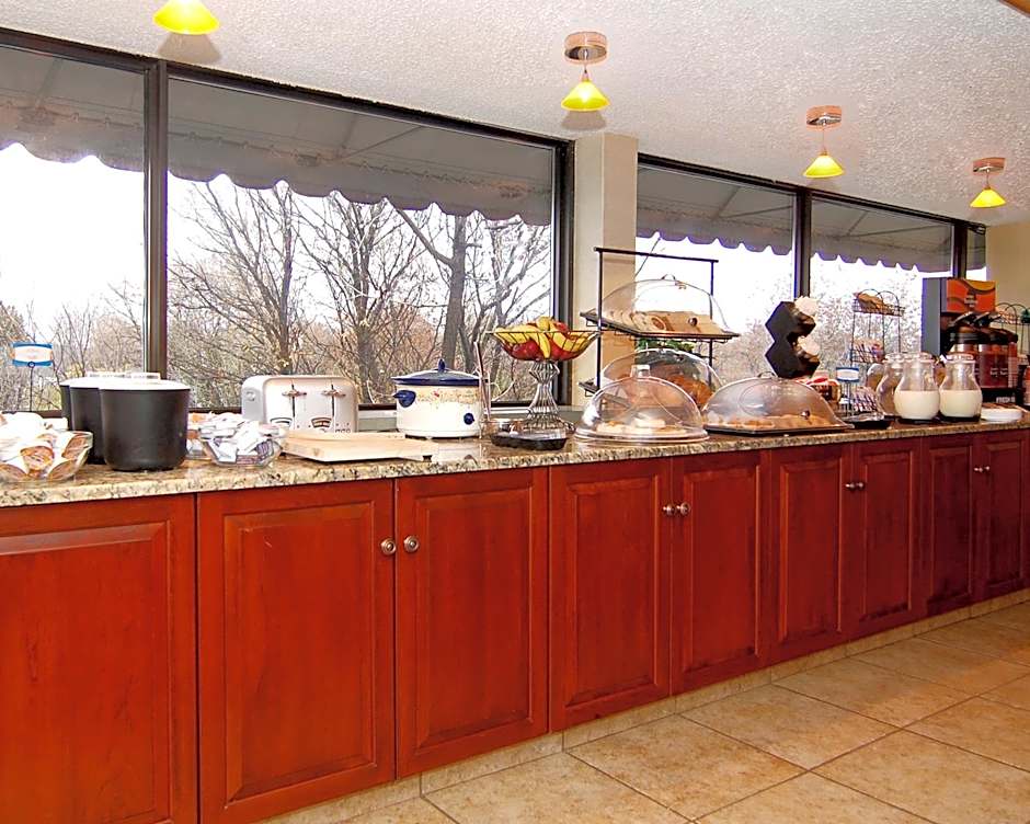 The View Inn & Suites Bethlehem / Allentown / Lehigh Airport