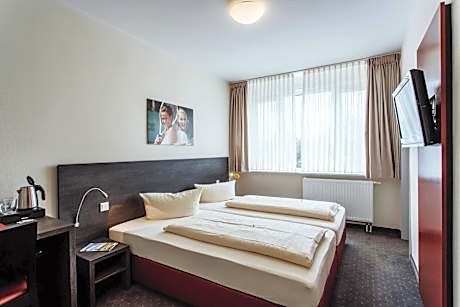 Family Room (4 Adults)