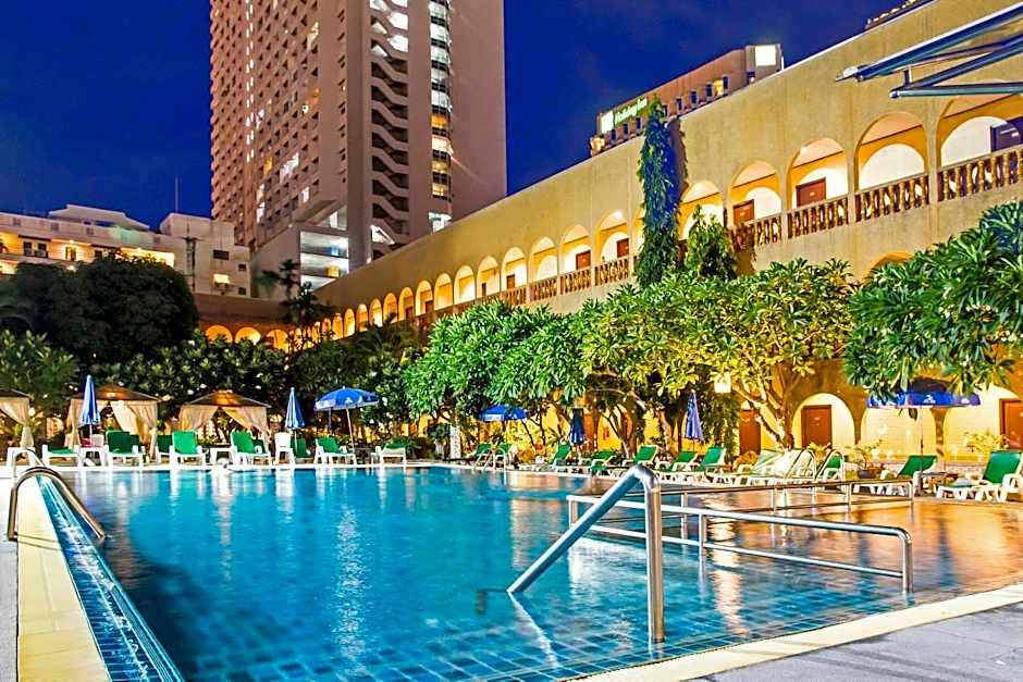 S Lodge Pattaya formally Sabai Lodge