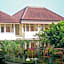 Taman Teratai Hotel