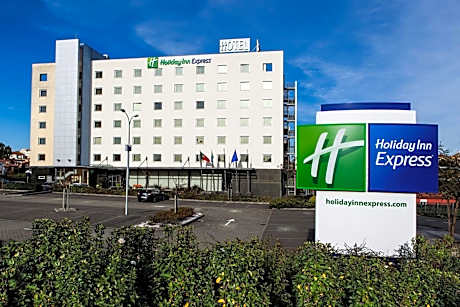 Holiday Inn Express Lisbon-Oeiras By IHG