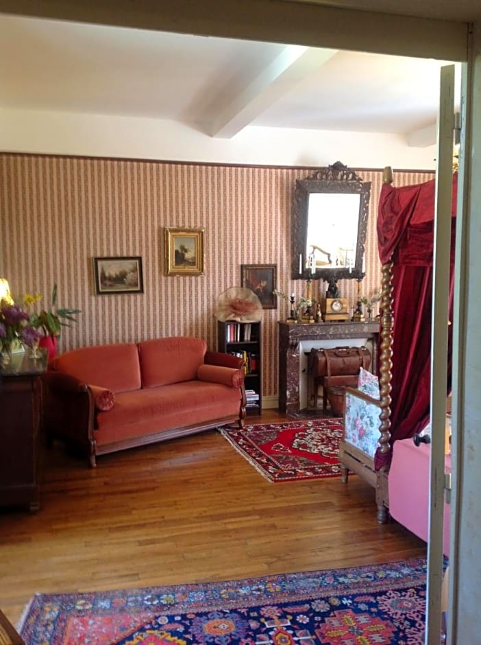 Château de La Ville-Huë