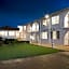 Aarangi Motel