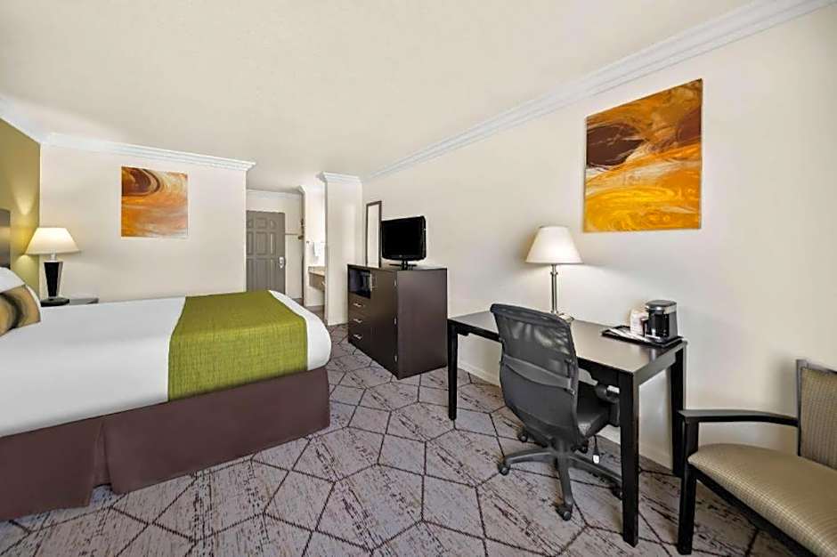 Best Western Executive Inn