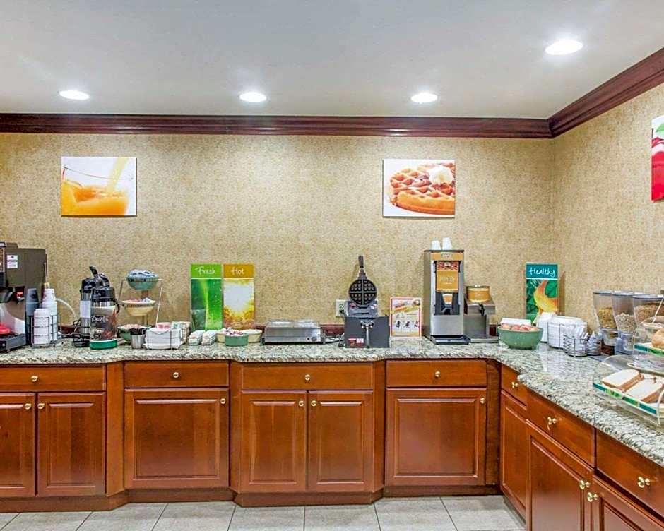 Quality Inn & Suites Meriden