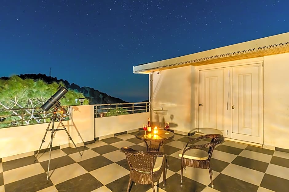 Stars and Windsongs- Essence of Himachal