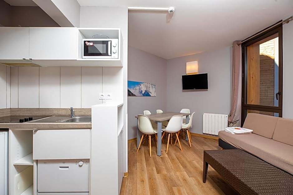 SOWELL RESIDENCES New Chastillon