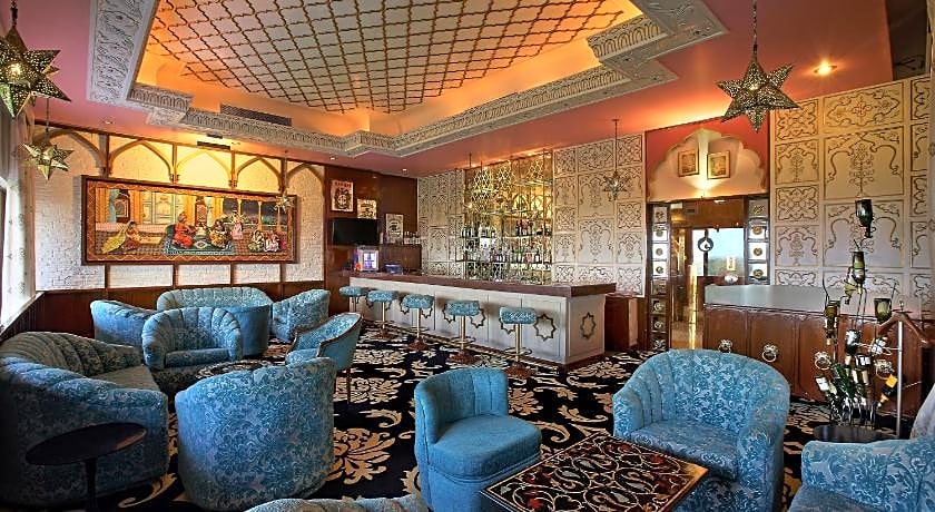 Hotel Clarks Shiraz Agra