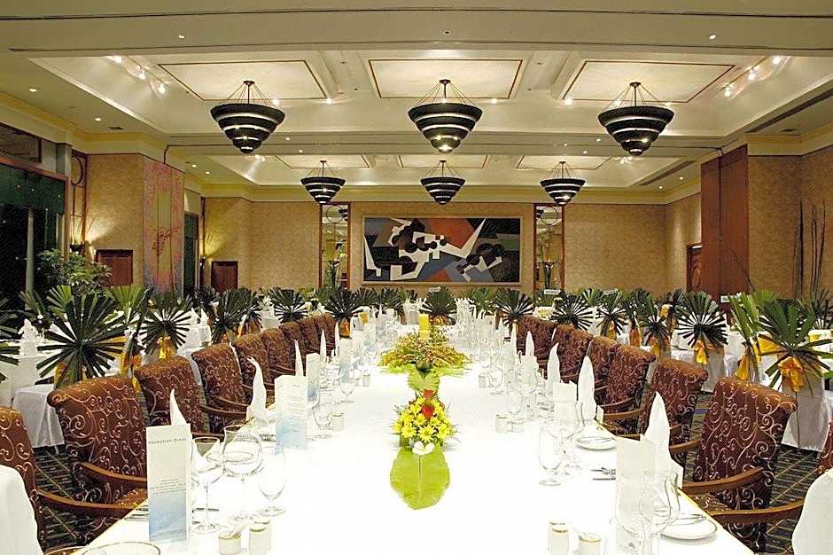 The Royal Paradise Hotel & Spa