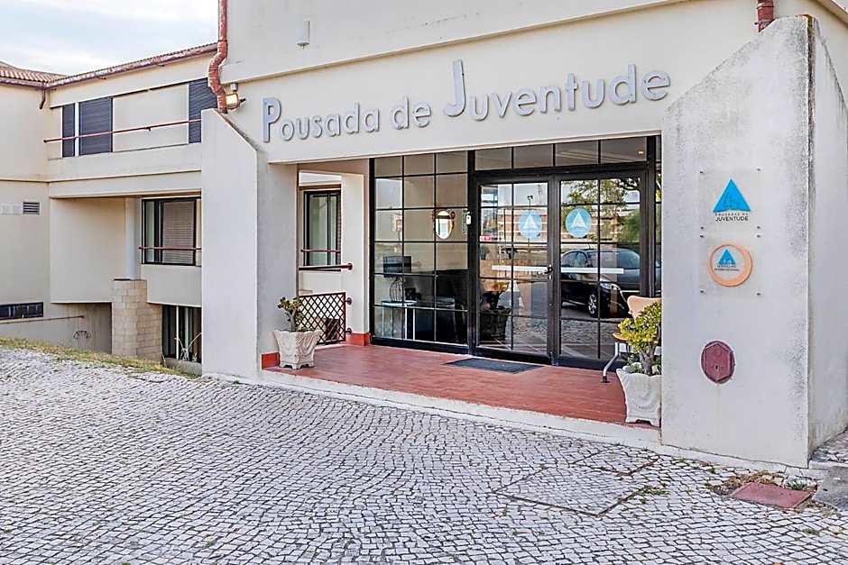 HI Almada - Pousada de Juventude