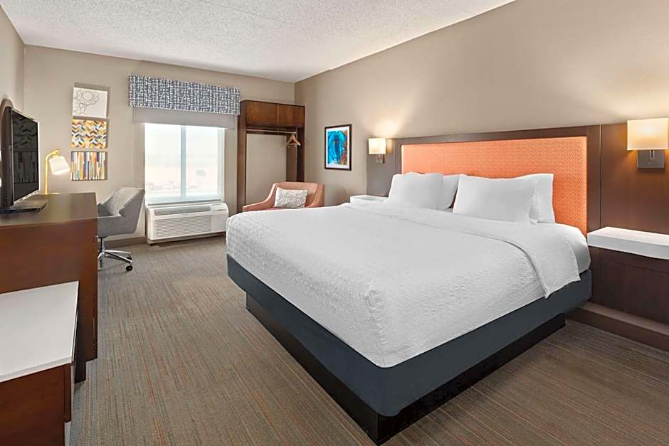 Hampton Inn By Hilton & Suites Scottsburg