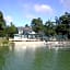 Churchill Pointe Inn