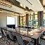 The Row Hotel at Assembly Row, Autograph Collection by Marriott