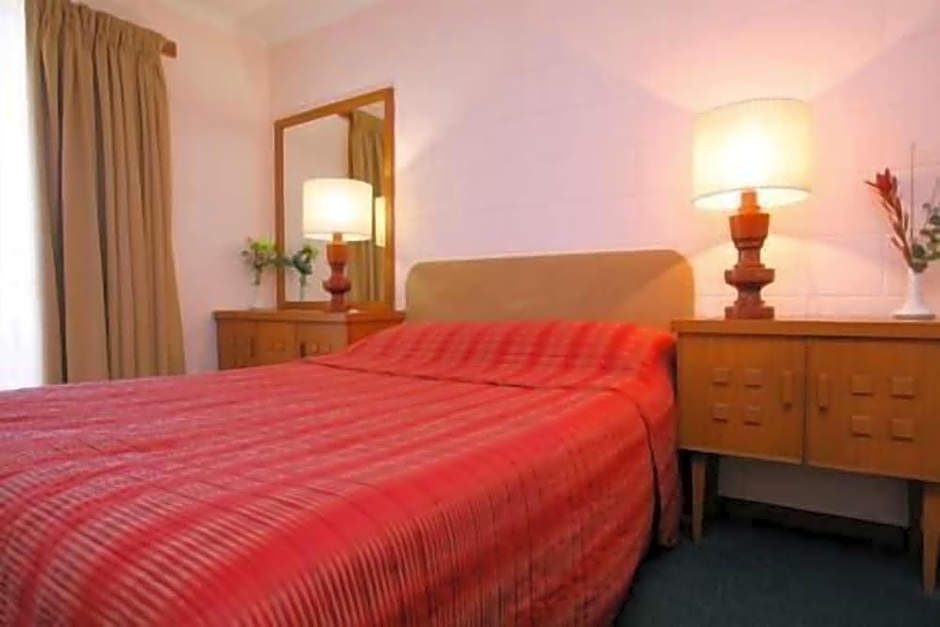 Heemskirk Motor Hotel
