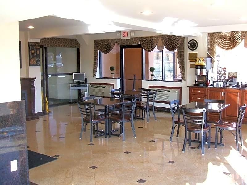 A Victory Inn - West Dearborn