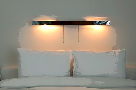 single queen size bed