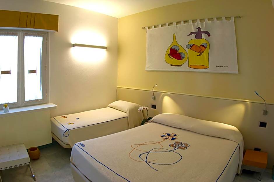 Hotel Eros Residence