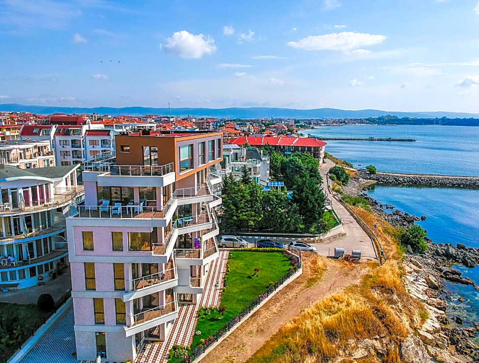 Apartcomplex Golden Bay