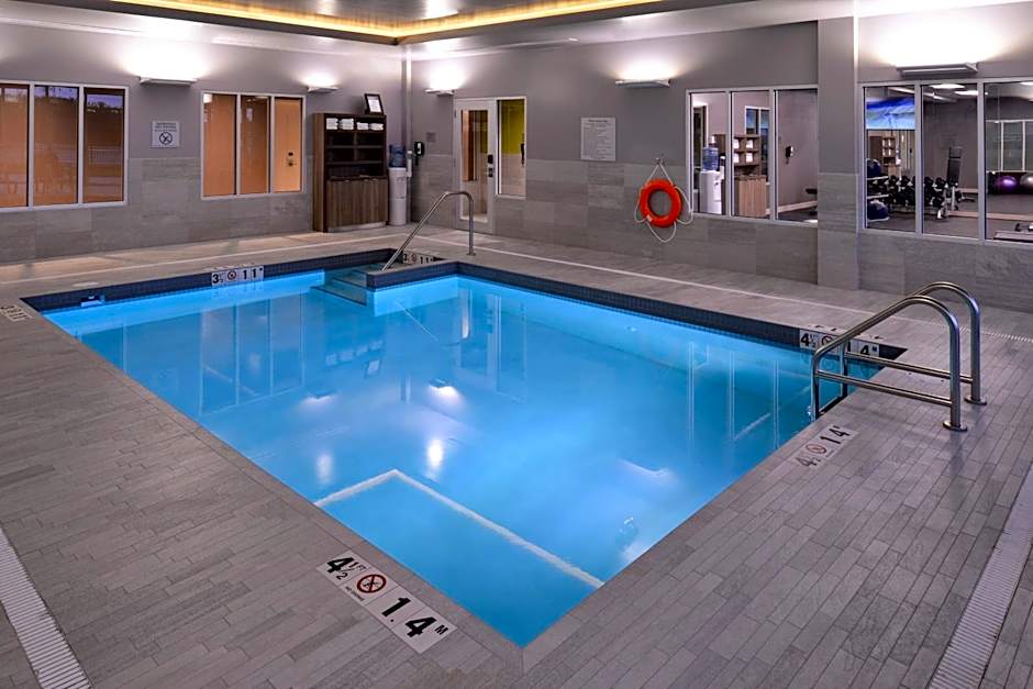 Courtyard by Marriott Saskatoon Airport