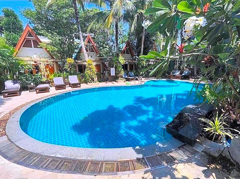 Phuket Meet Holiday Hotel
