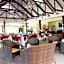Pirogue Lodge