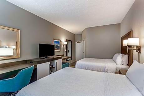 Queen Room with Two Queen Beds - Non-Smoking
