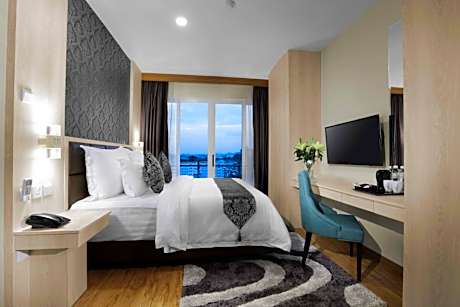 Aston Suite ( Located at Apartment Tower