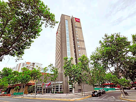 Ibis Santiago Providencia