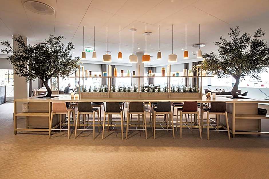 Best Western Plus Airport Hotel