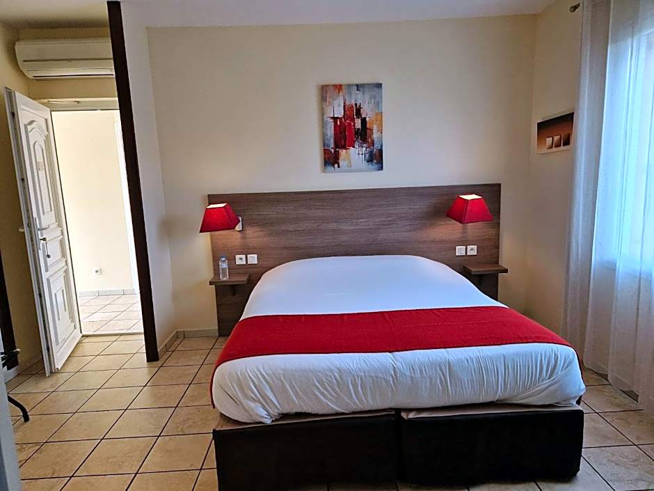 Hôtel Restaurant Logis Le Relais du Vivarais