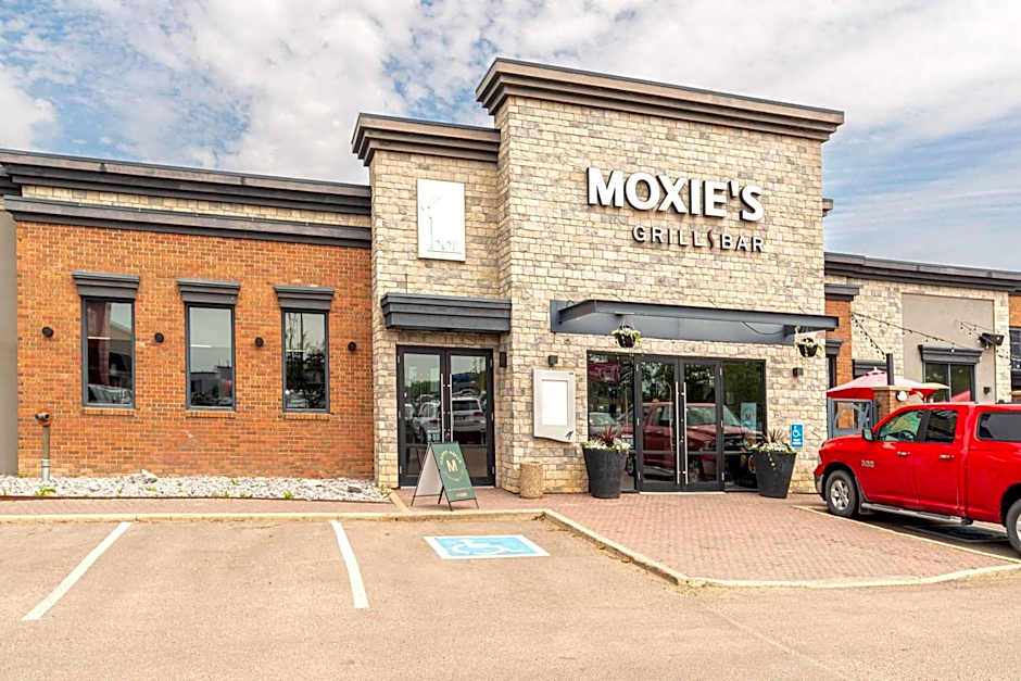 Sandman Hotel Red Deer